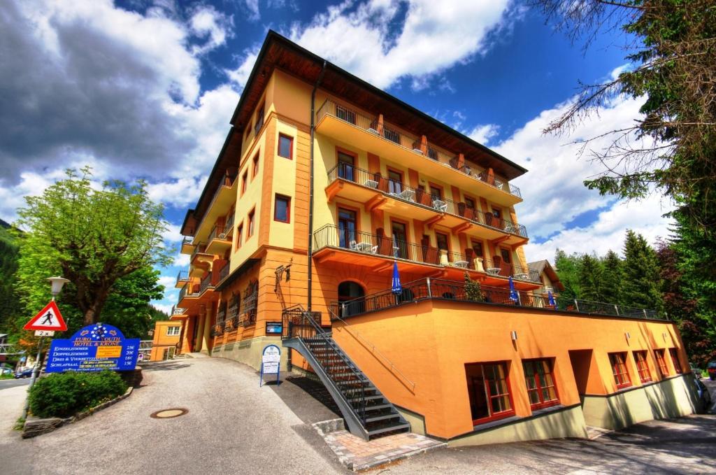 Euro Youth Hotel & Krone Bad Gastein Exterior photo